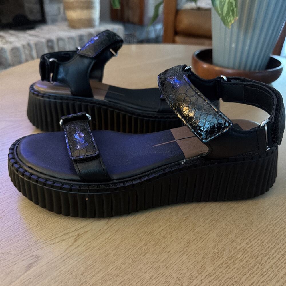 Dolce Vita Debra Black Distressed Leather Sandals Women's Shoes size 9.0